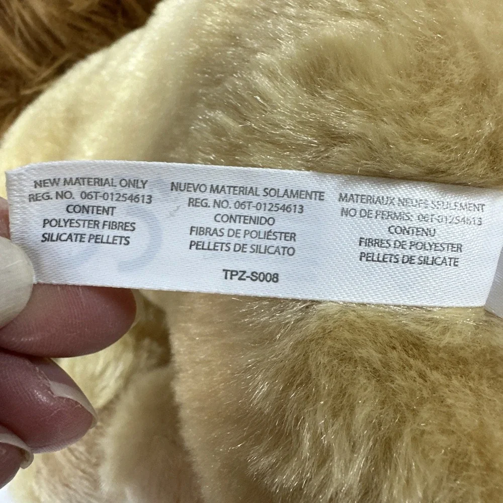 The Petting Zoo Lion 8 Inch Stuffed Animal‎ Plush Toy